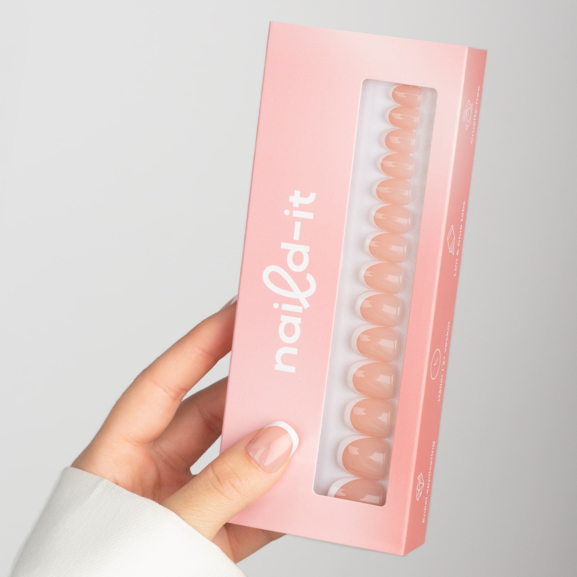 French Tip Squoval Short press-on lösnaglar i kort squovalform med vit fransk tipp och naturlig bas