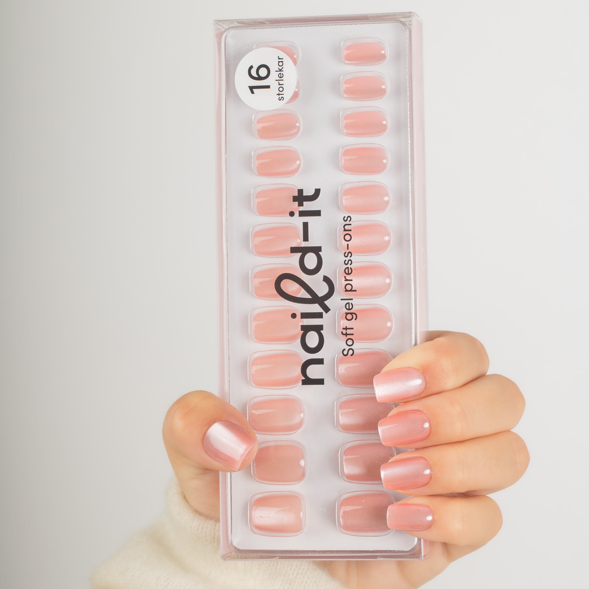 Cat Eye Strawberry Square