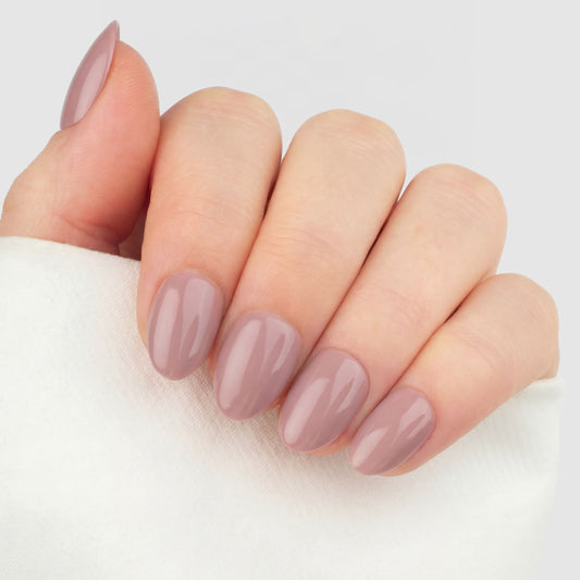 Mauve Almond Short press-on lösnaglar i kort almondform med elegant mauve-nyans och glansig finish