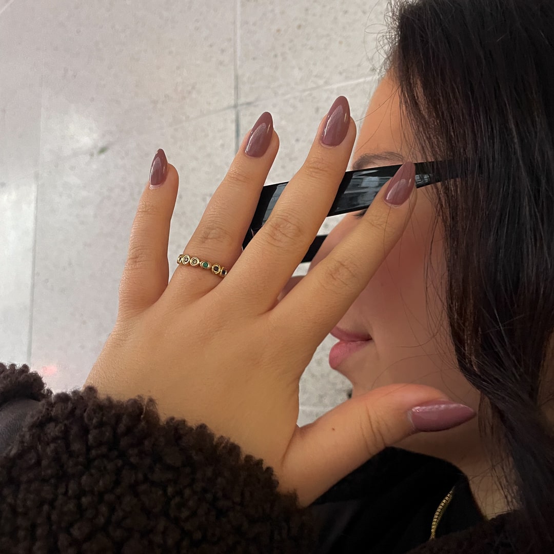 Mocha Melt Almond Naild-it press-on naglar almond stockholm i färgen brun