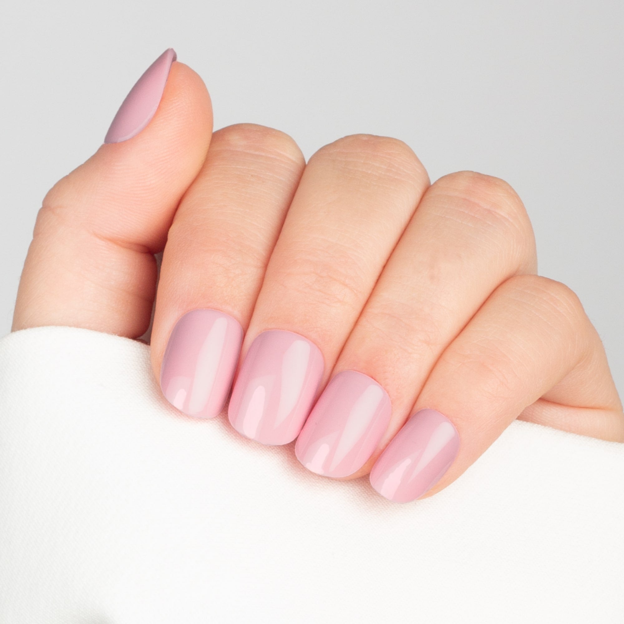 Rose Petal Squoval Short