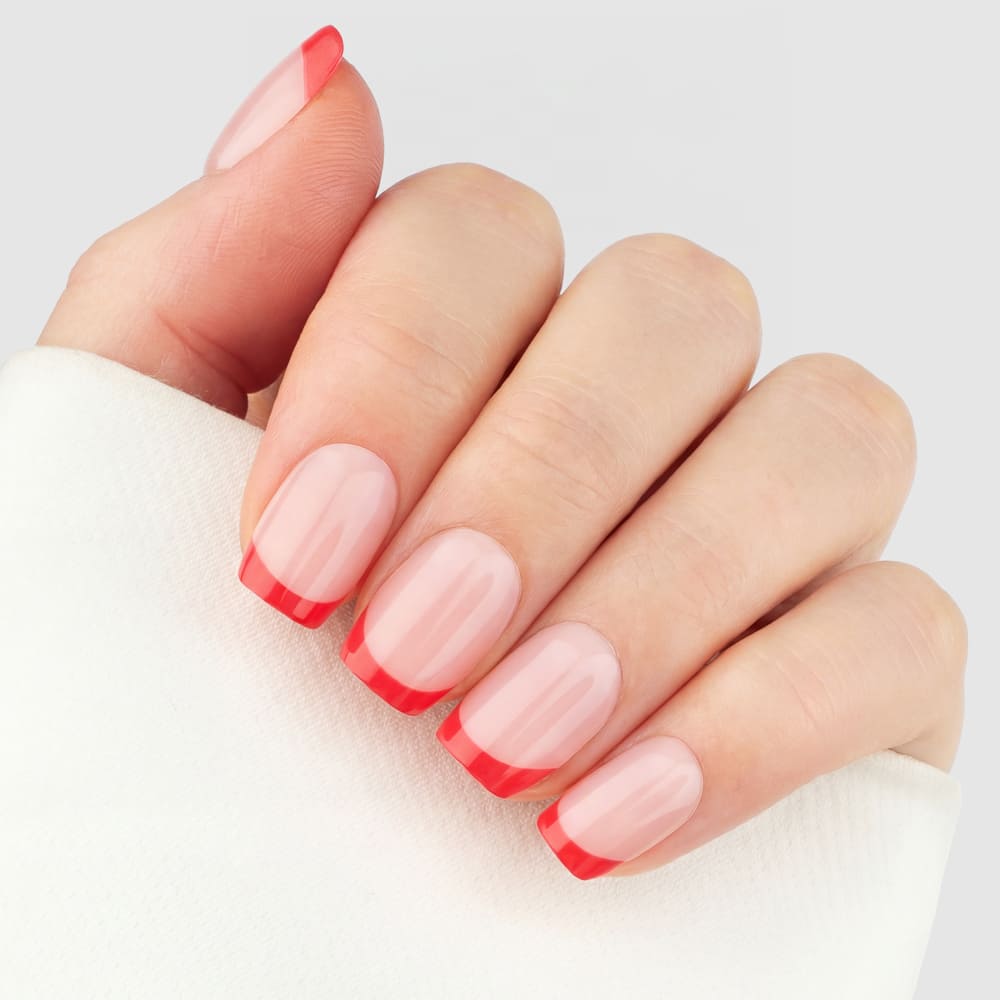 Red French Tip Square press-on naglar med röd fransk tipp i rak square-form