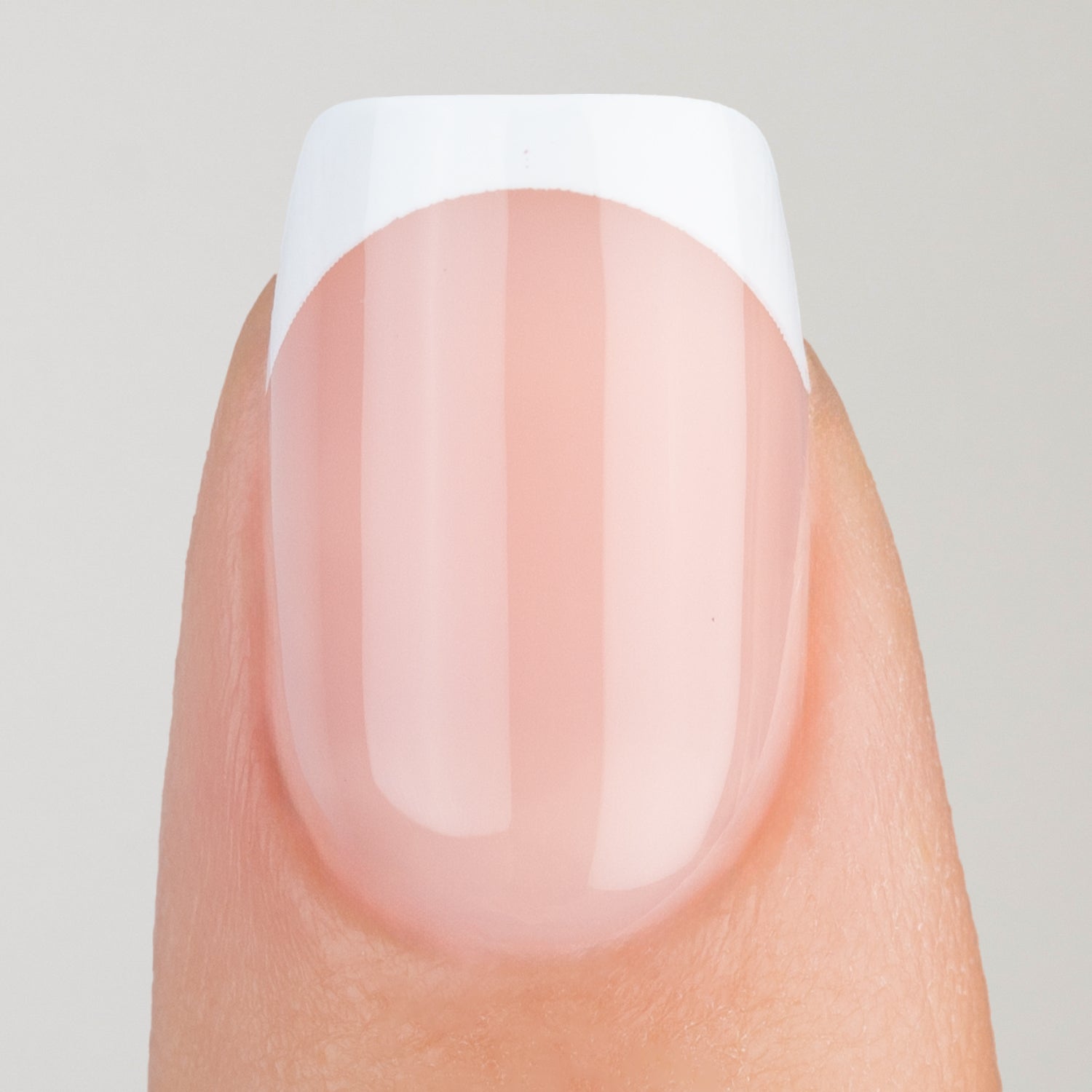 French Tip Square press-on naglar med vit fransk tipp i rak square-form