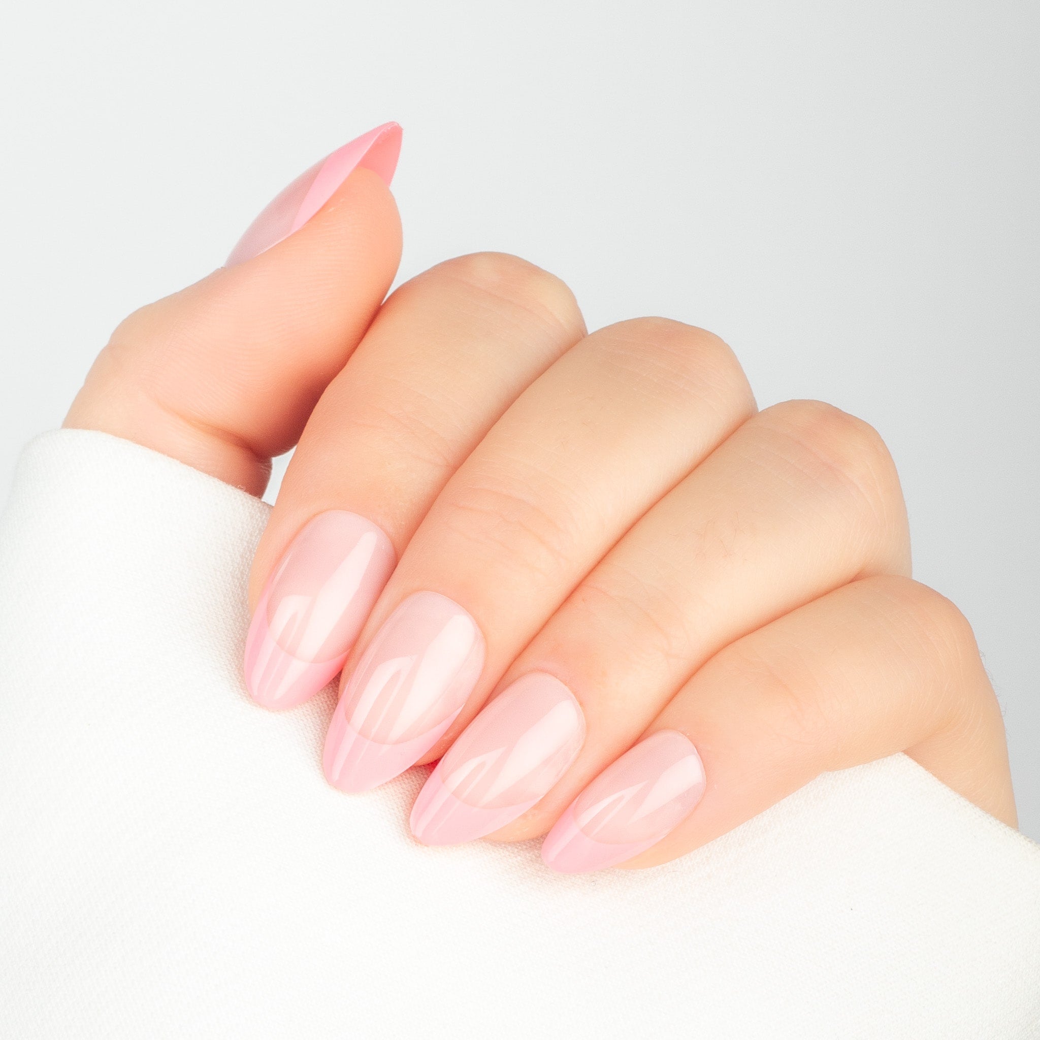 Nyhet! Pink French Tip Almond