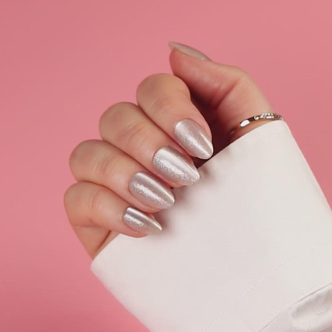 Naild-it press-on lösnaglar Cat Eye Cava Almond